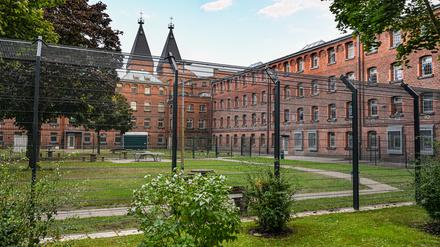 Die Haftanstalt Tegel wird 125 Jahre alt.