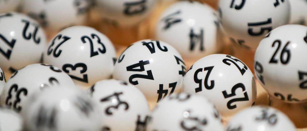Im vergangenen Jahr sind in Brandenburg überdurchschnittlich viele Lotto-Millionäre gekürt worden.