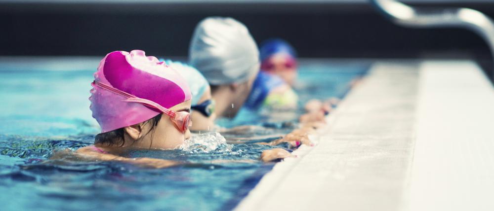 Die Zahl der Kinder zwischen sechs und zehn Jahren in Deutschland, die nicht schwimmen können, lag 2022 bei 20 Prozent.