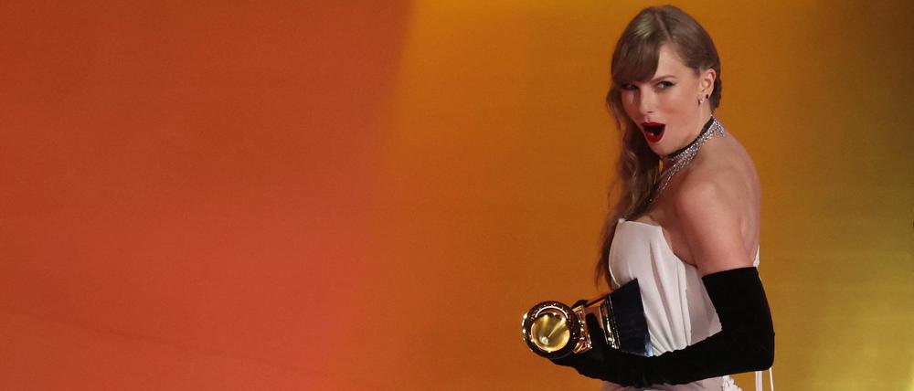 Taylor Swift bei der 66. Grammy-Verleihung.