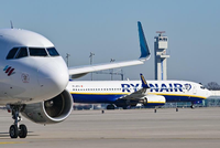 Ryanair hat seine Flugzeugflotte am BER schon verkleinert.