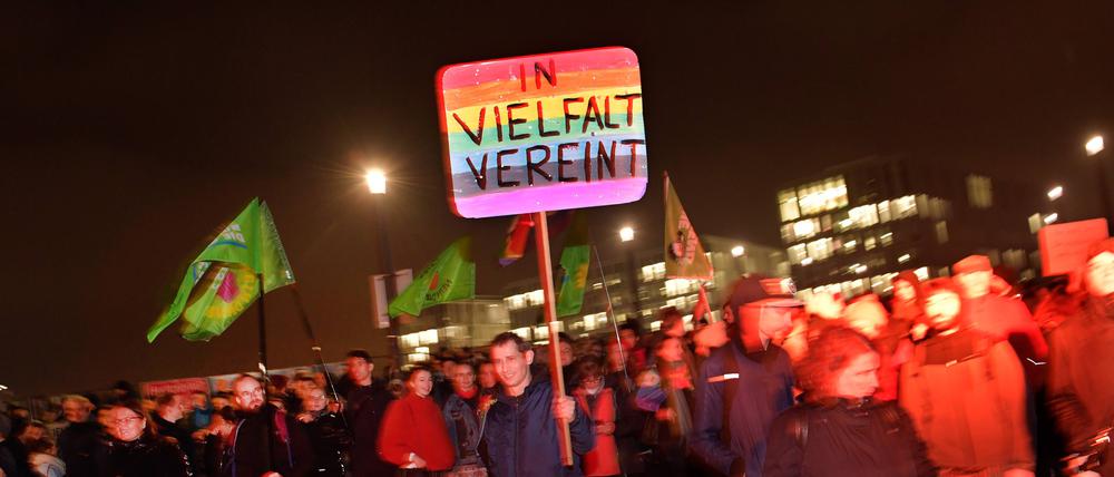 Am Jahrestag der Novemberpogrome vor 80 Jahren haben am 9. November 2018 in Berlin mehrere Demonstrationen stattgefunden. (Archivbild)  