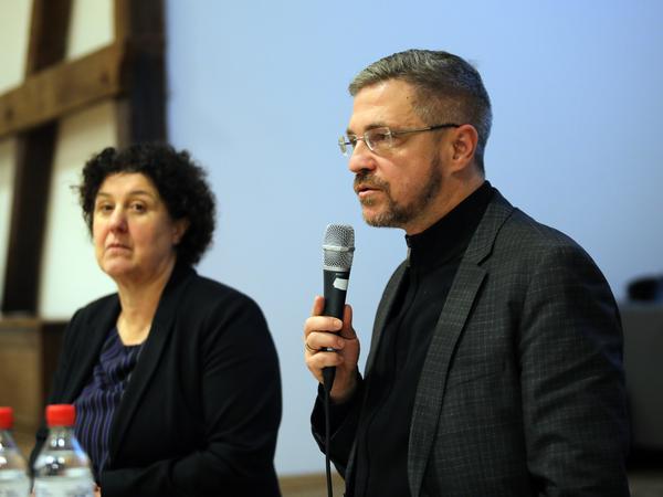Oberbürgermeister Mike Schubert und die zuständige Beigeordnete Brigitte Meier stellten sich den Fragen.