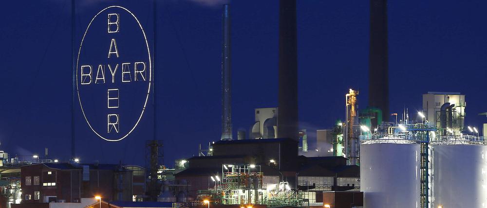  Das Werk der Bayer AG im Chemiepark in Leverkusen.