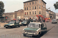 Das Bild zeigt einen Polizeieinsatz in der Gutenbergstraße.