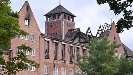 Verkohlte Balken: Wird der Alte Landtag auf dem Brauhausberg jemals saniert?