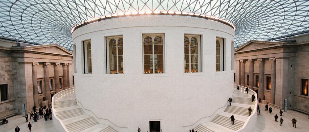 Beliebt und viel besucht: Die glasgedeckte Wandelhalle des British Museum in London ist eines der bekanntesten Werke von Norman Foster. 