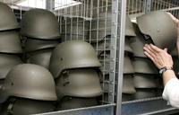 Tausende Helme wurden bislang in die Ukraine gebraucht.