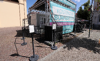 Ein Coronatest-Zentrum am Brandenburger Tor in Potsdam.