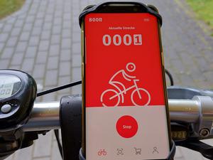 Die App DB Rad+, mit der man Kilometer sammeln und Prämien einlösen kann