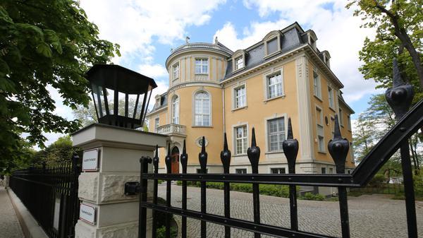 Die Villa Kellermann in der Berliner Vorstadt wird Ende Juni schließen. Günther Jauh hatte das Restaurant 2019 gemeinsam mit dem Berliner Sternekoch Tim Raue eröffnet.