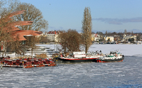 Am 12. Februar 2021 schien das Boot neben dem "Sturmvogel", das Theaterschiff, das vor dem Hans-Otto-Theater in der Schiffbauergasse vertäut ist, noch in Ordnung.