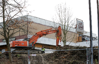 Erste Baumaßnahmen zur Sanierung des ehemaligen Terrassenrestaurants "Minsk" in Potsdam haben begonnen.