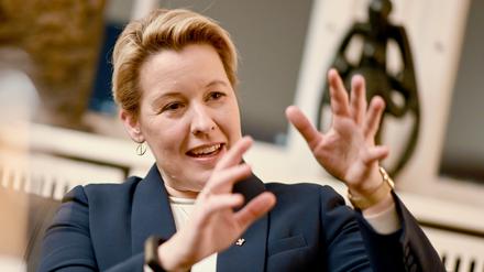 Berlins Regierende Bürgermeisterin Franziska Giffey (SPD) spricht im dpa-Interview.