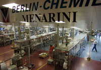 Die Pharmazeuten von "Berlin Chemie" beliefern von Berlin-Adlershof aus ganz Osteuropa.