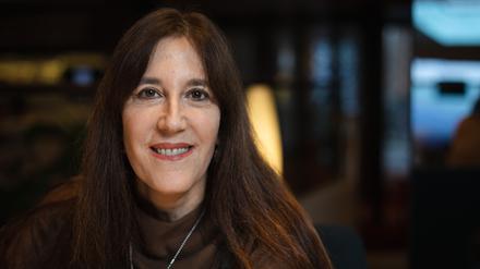Die Israelische Autorin Zeruya Shalev im Interview mit Joana Nietfeld am 26.01.2024 im NH Hotel, Friedrichstraße 95.