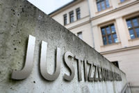 Bislang gibt es in Potsdam ein Justizzentrum in der Jägerallee, in der Pappelallee soll ein zweites entstehen. 