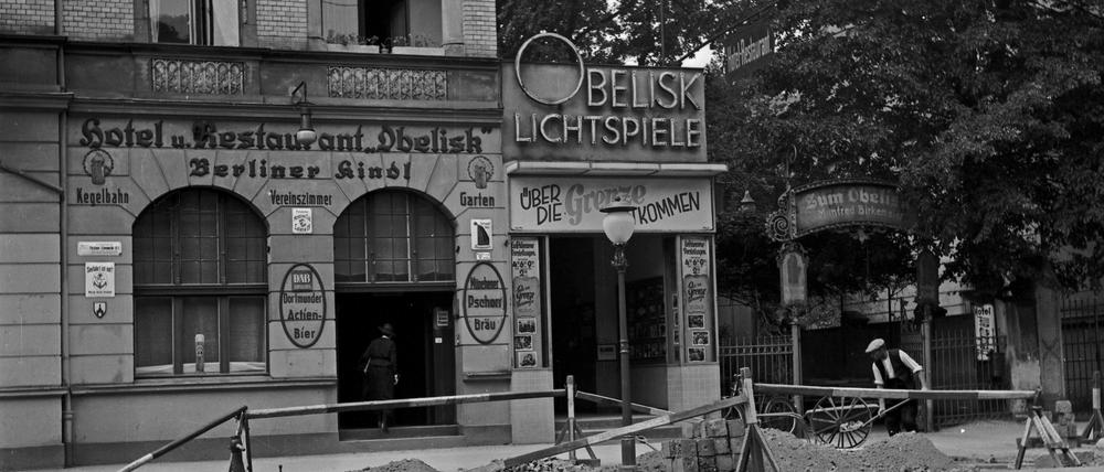 Von 1918 bis 1978 befanden sich in der Schopenhauerstraße 27 die Obelisk-Lichtspiele, hier im Jahr 1939.