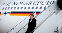 In Zeiten von Corona weniger auf Reisen: Kanzlerin Angela Merkel während einer Dienstreise im Jahr 2014.