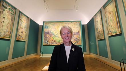 Ortrud Westheider, Direktorin des Museums Barberini, in der aktuellen Ausstellung „Munch. Lebenslandschaft“.