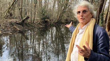  Achim Haid-Loh von der Bürgerinitiative „Schützt Potsdam“ fordert eine Entschlammung des Schiffgrabens zum Sacrower See und einen neuen Durchlass unter der Kladower Straße.
