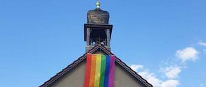 Die Fahne hing auch vor zwei Jahren an der St. Michaelkirche