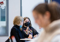 In Brandenburgs Schulen muss im Unterricht keine Maske mehr getragen werden (Symbolbild).