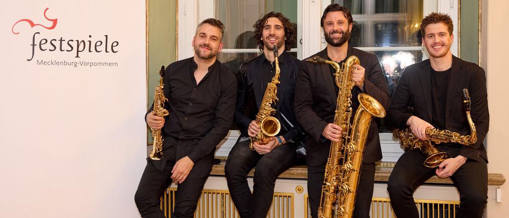 Die Mitglieder des Signum Saxophone Quartetts sind die Preisträger in Residence der Festspiele Mecklenburg-Vorpommern 2024.