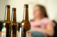 Starker Alkoholkonsum gehört für viele Jugendliche zu einem tollen Partyabend.