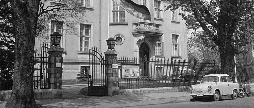 Die Villa Kellermann am Heiligen See in Potsdam war zu DDR-Zeiten Sitz des Kulturbundes.