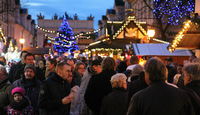 Der Weihnachtsmarkt auf der Brandenburger Straße in der Potsdamer Innenstadt.