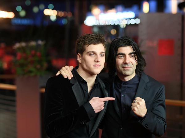 Jonas Dassler (links) und Fatih Akin bei der Premiere von "Der Goldene Handschuh"