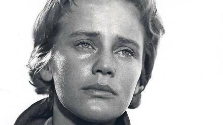 Tränenreich. Maria Schell in Helmut Käutners Film „Die letzte Brücke“ (1954). 