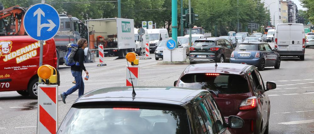 Volle Straßen und Verkehrseinschränkungen durch Baustellen gehören in Potsdam zum Alltag.