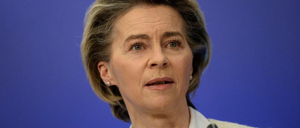 Der Impfstoff in der EU ist weiterhin rar. In der Verantwortung steht EU-Kommissionspräsidentin Ursula von der Leyen.