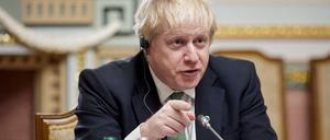 Der britische Premierminister Boris Johnson bei einem Treffen mit dem ukrainischen Präsidenten Zelenskiy am 1. Februar 2022.