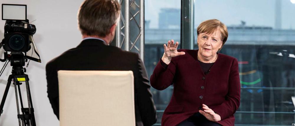 Angela Merkel erklärt die Corona-Welt - hier für RTL