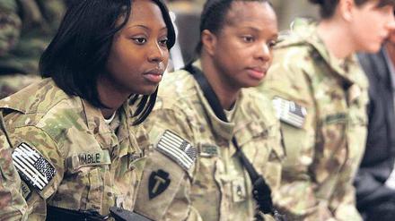 Universal Soldier? Laut Pentagon fühlten sich viele Soldatinnen durch das Verbot aus dem Jahr 1994 in ihrer Karriere behindert. Foto: dpa