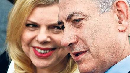 Netanjahu und seine Frau Sara sollen unmäßig viel Geld für Lebensmittel ausgegeben haben.