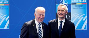 Nato-Generalsekretär Jens Stoltenberg mit US-Präsident Joe Biden 
