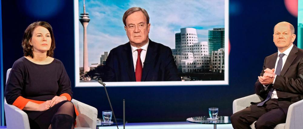 Triell im WDR-Fernsehen: Im Mai saßen Annalena Baerbock, Armin Laschet und Olaf Scholz schon mal beisammen und debattierten über Europa. 