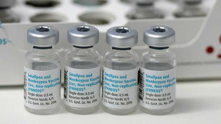 Der Impfstoff wird Potsdamer Klinikum gelagert. 