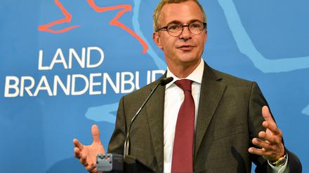 Brandenburgs damaliger Wirtschaftsminister Albrecht Gerber(SPD). Er trat aus familiären Gründen zurück. 