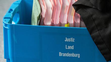 Das Brandenburger Innenministerium will weiter gegen Korruption vorgehen.