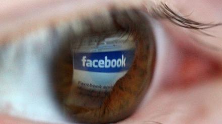 Der Facebook-Post einer 28-Jährigen erfülle den Straftatbestand der Volksverhetzung, urteilte das Amtsgericht Luckenwalde.