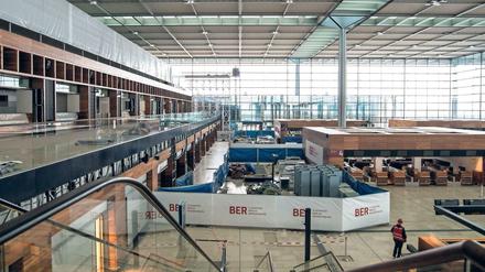 Die ursprünglich für den Herbst 2011 geplante Eröffnung der drittgrößten Flughafens ist schon fünf Mal verschoben worden.