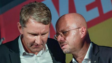 Björn Höcke (l), Vorsitzender der AfD in Thüringen und Andreas Kalbitz, Landesvorsitzender der AfD in Brandenburg gehören zum "Flügel". 