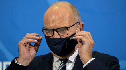 Brandenburgs Ministerpräsident Dietmar Woidke (SPD) rät zu Vorsicht.