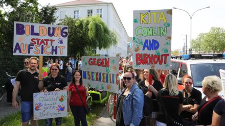 Im Mai demonstrierten Brandenburger Eltern und Erzieher für bessere Kitas.