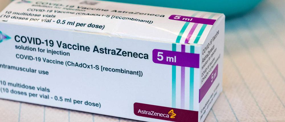 Die Impfungen mit dem Vakzin von Astrazeneca sind auch in Brandenburg vorerst ausgesetzt.